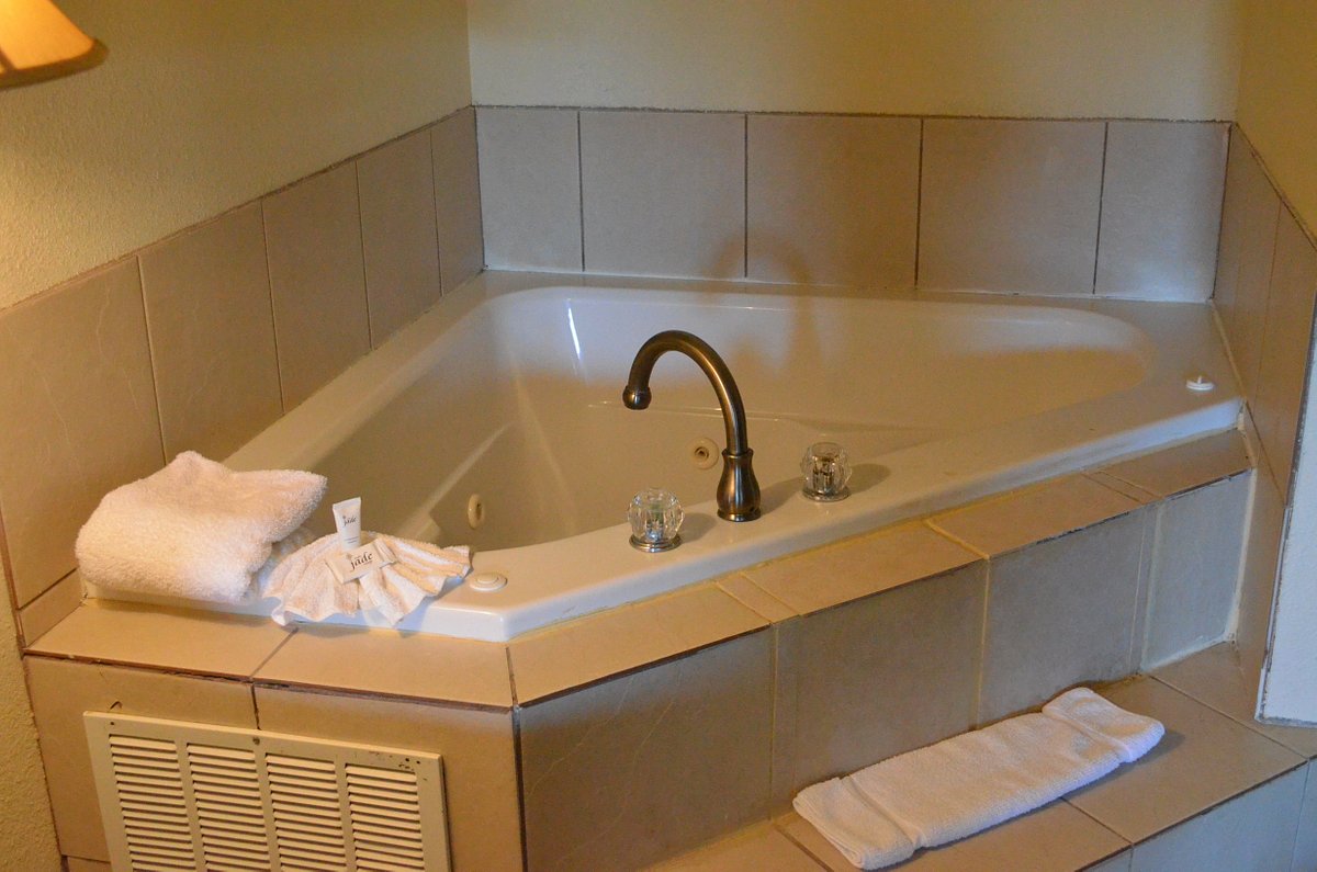 Home Inn & Suites Montgomery