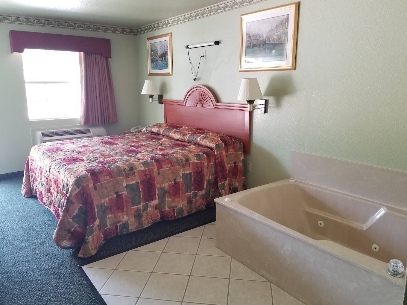Haltom Inn