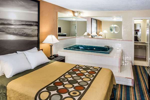 Super 8 by Wyndham Houston West Katy
