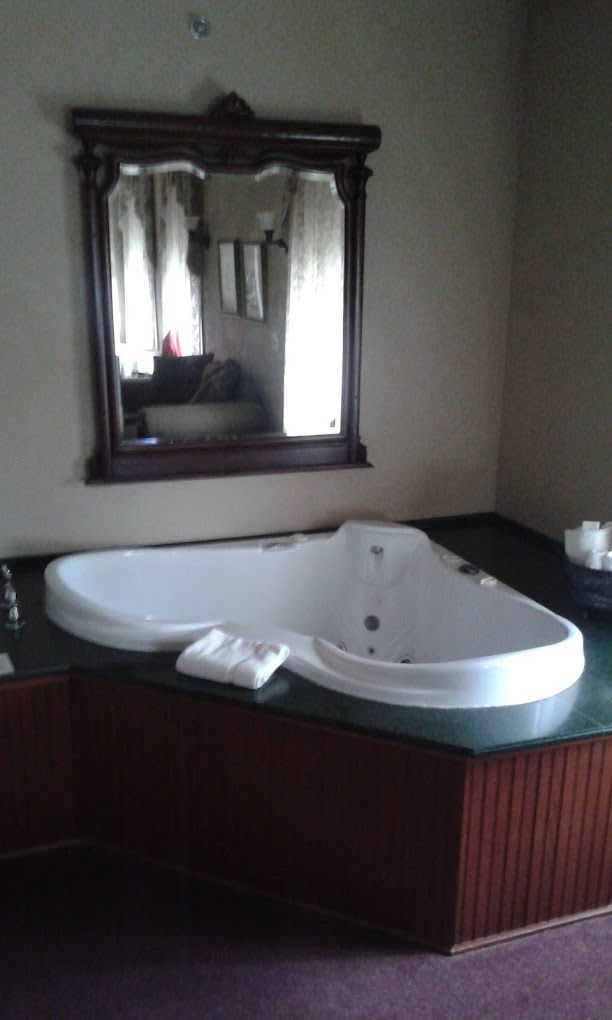Hotel Ruby Marie