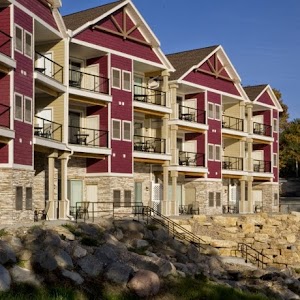 Wisconsin Dells Hotels with Jacuzzi in Room