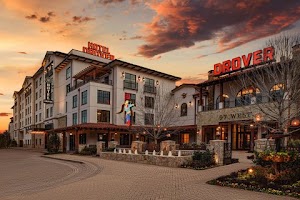 Fort Worth Hotels with Jacuzzi in Room
