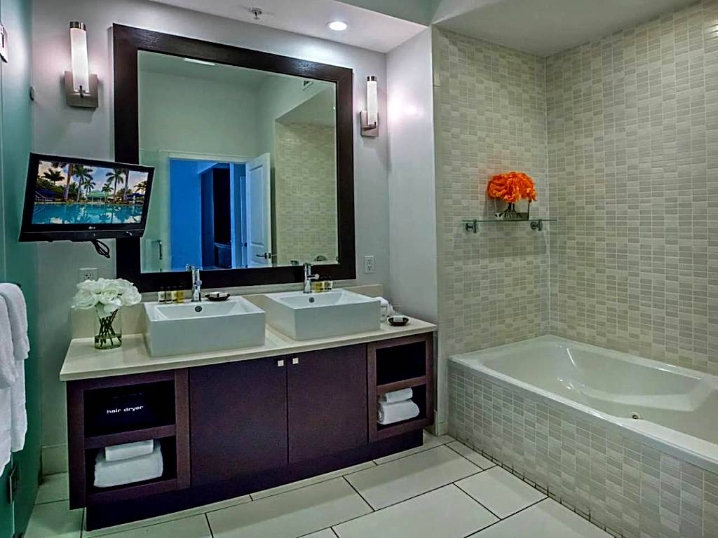 Provident Doral at the Blue Miami