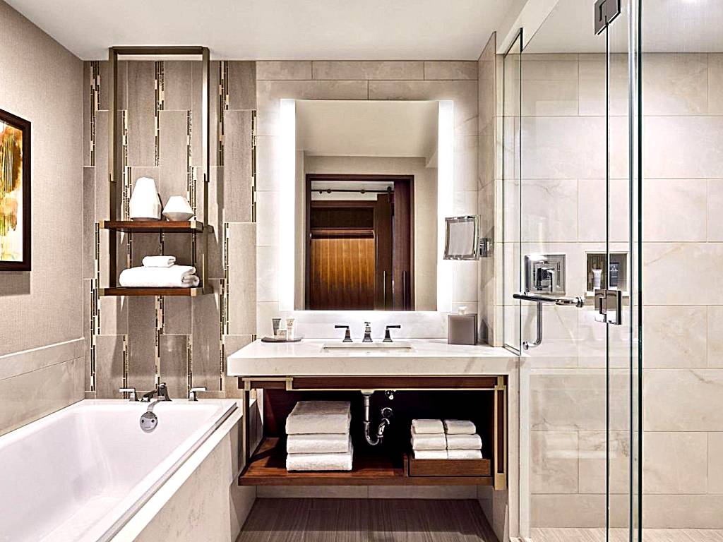 JW Marriott, Anaheim Resort