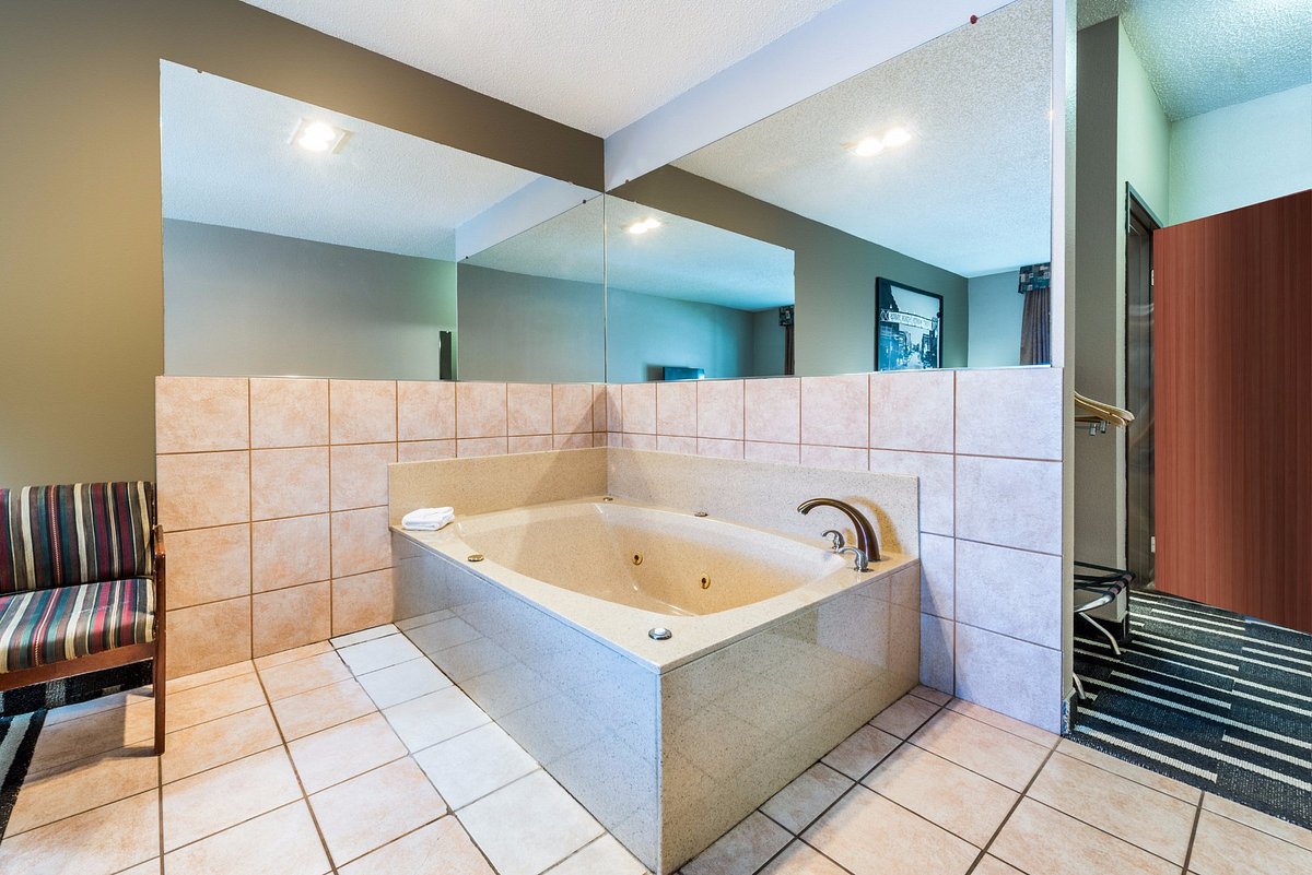 Super 8 by Wyndham Fort Worth North