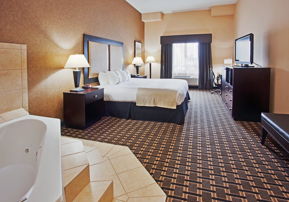 Holiday Inn Arlington NE-Rangers Ballpark, an IHG Hotel
