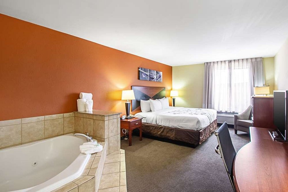 Sleep Inn & Suites