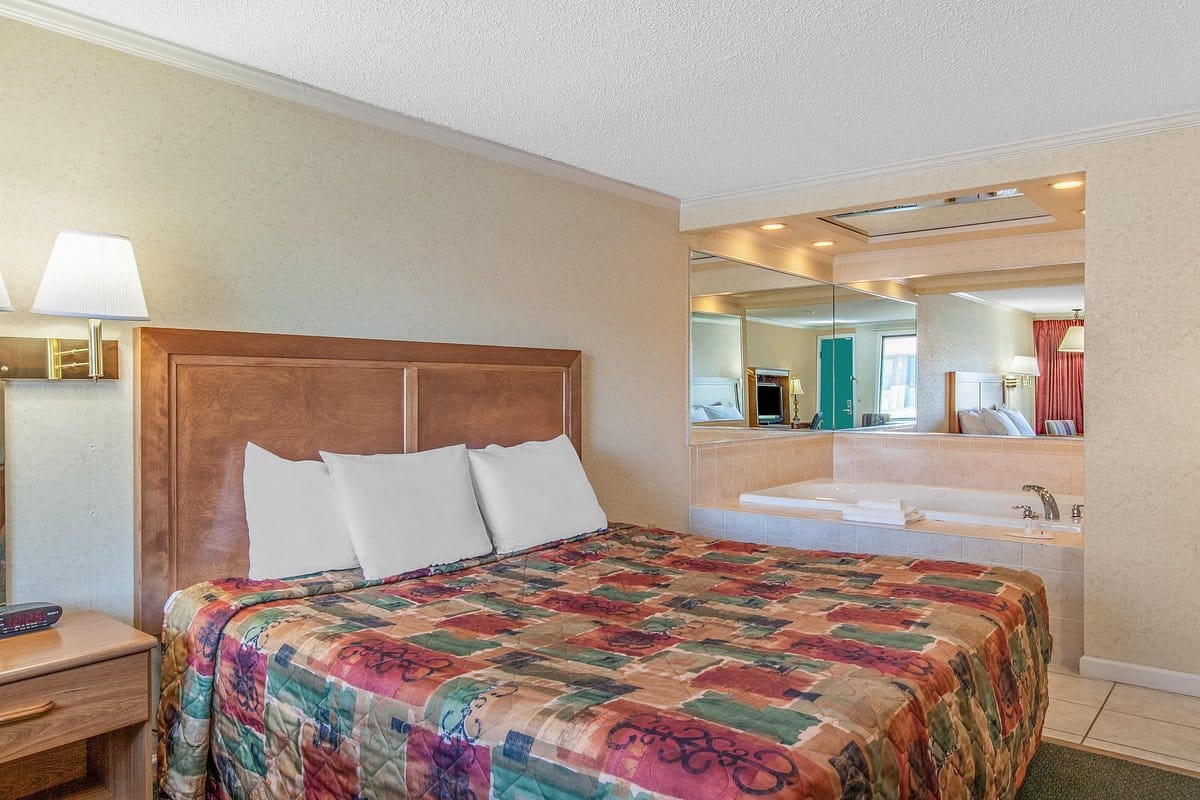 Days Inn by Wyndham Liverpool/Syracuse