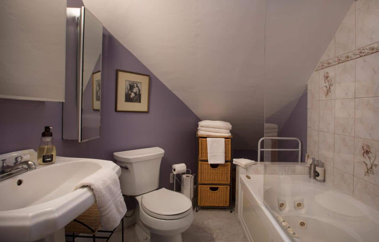 Noe's Nest Bed & Breakfast