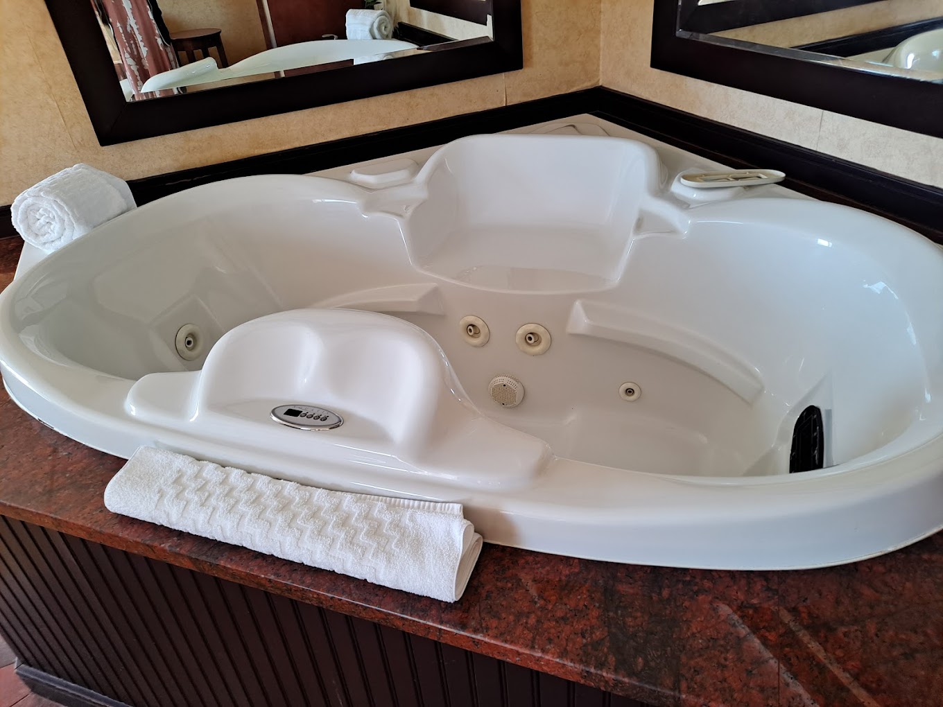 Best Western Plus Oswego Hotel And Conference Center