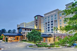Raleigh Hotels with Jacuzzi in Room