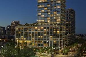 Tampa Hotels with Hot Tub in Room