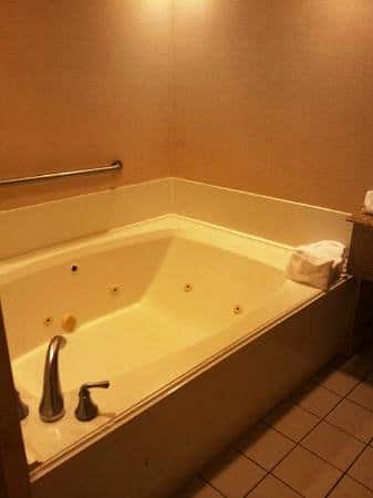 Best Western Plus Raleigh Crabtree Valley Hotel