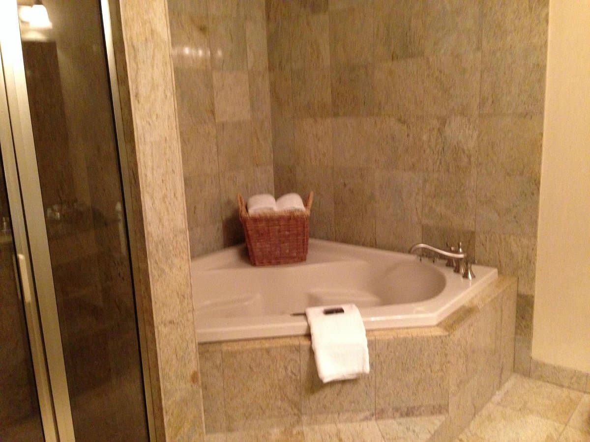 Collegian Hotel & Suites, Trademark Collection By Wyndham