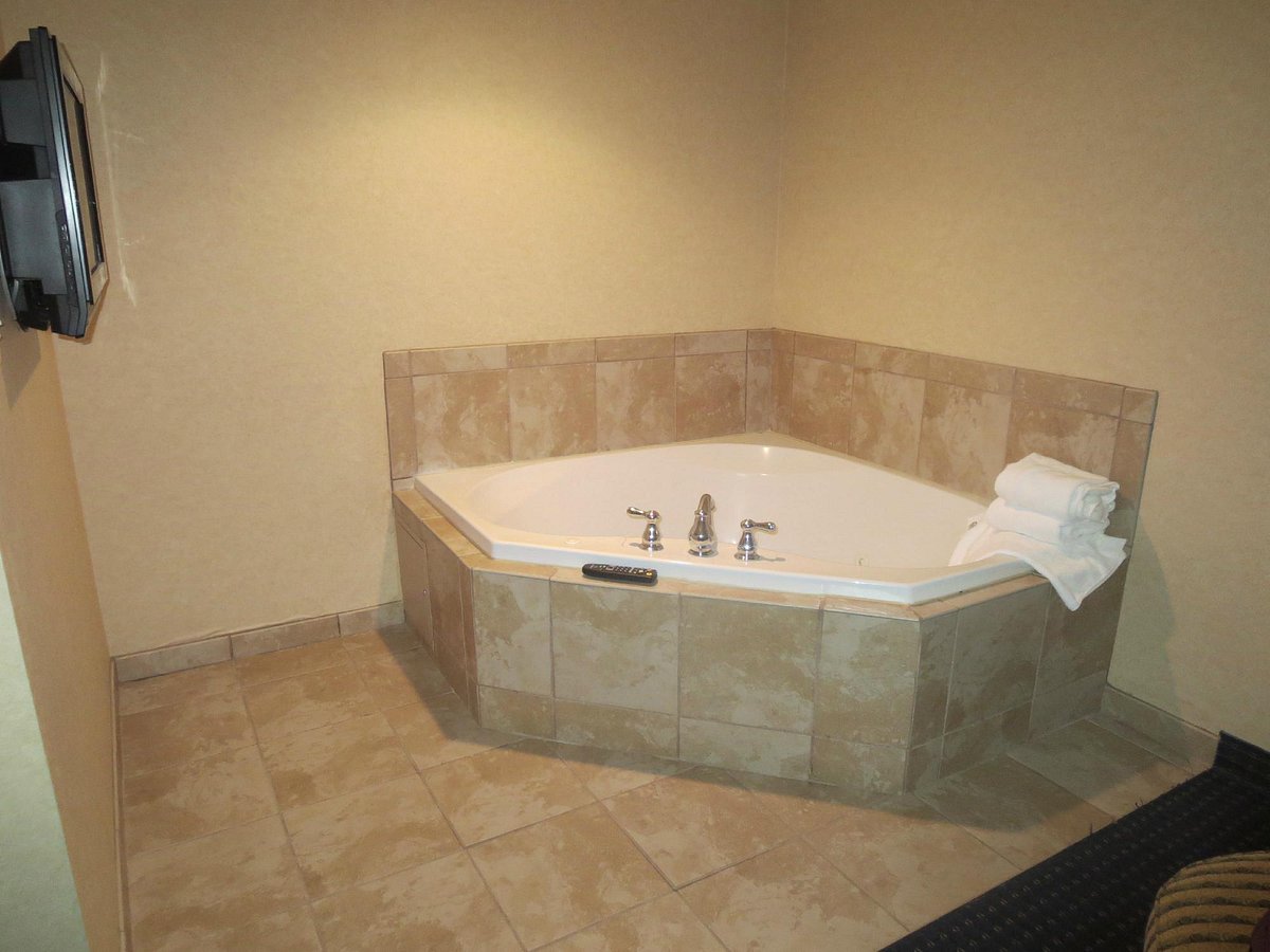 Wingate by Wyndham Erie