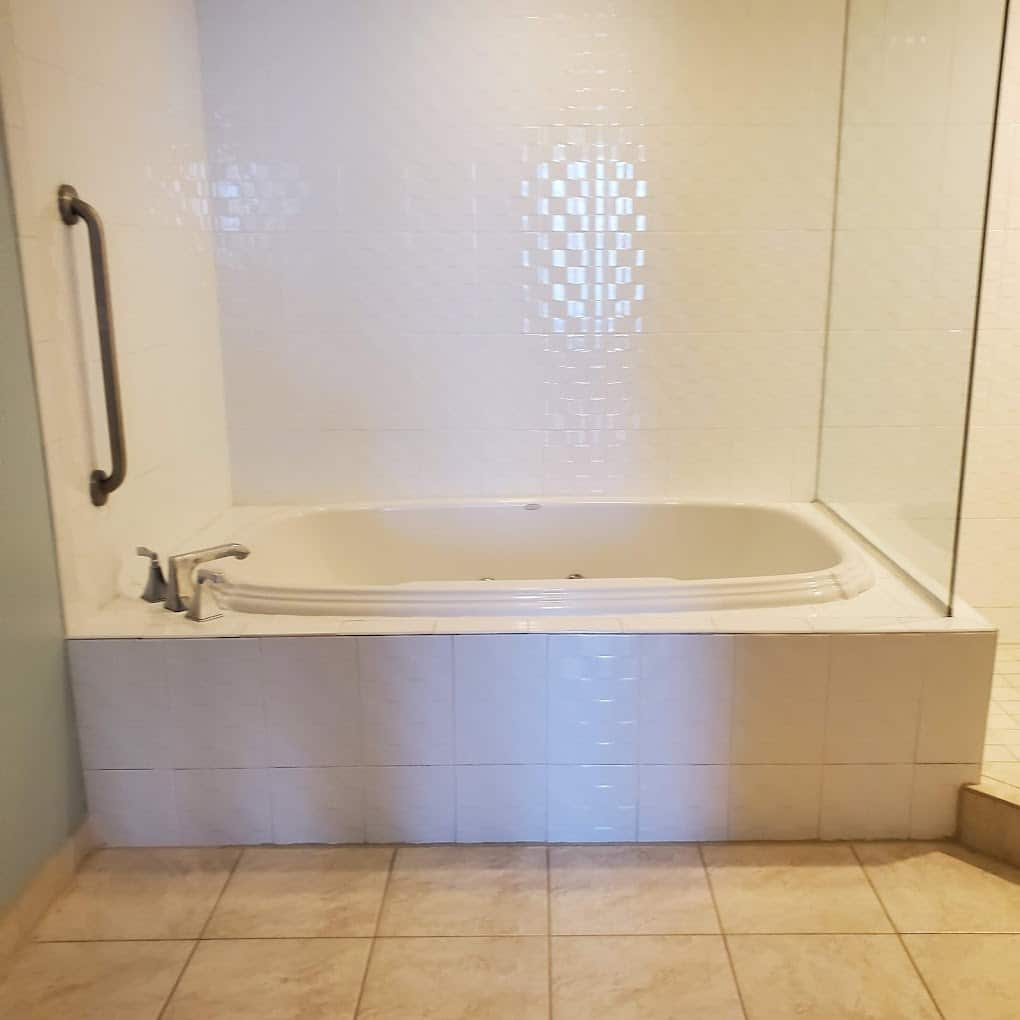 Hotel Indigo Jacksonville-Deerwood Park