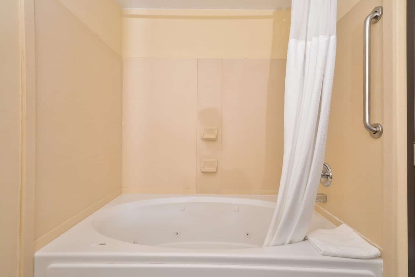 Staybridge Suites West Des Moines, an IHG Hotel
