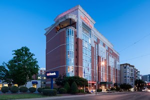 Nashville Hotels with Jacuzzi in Room