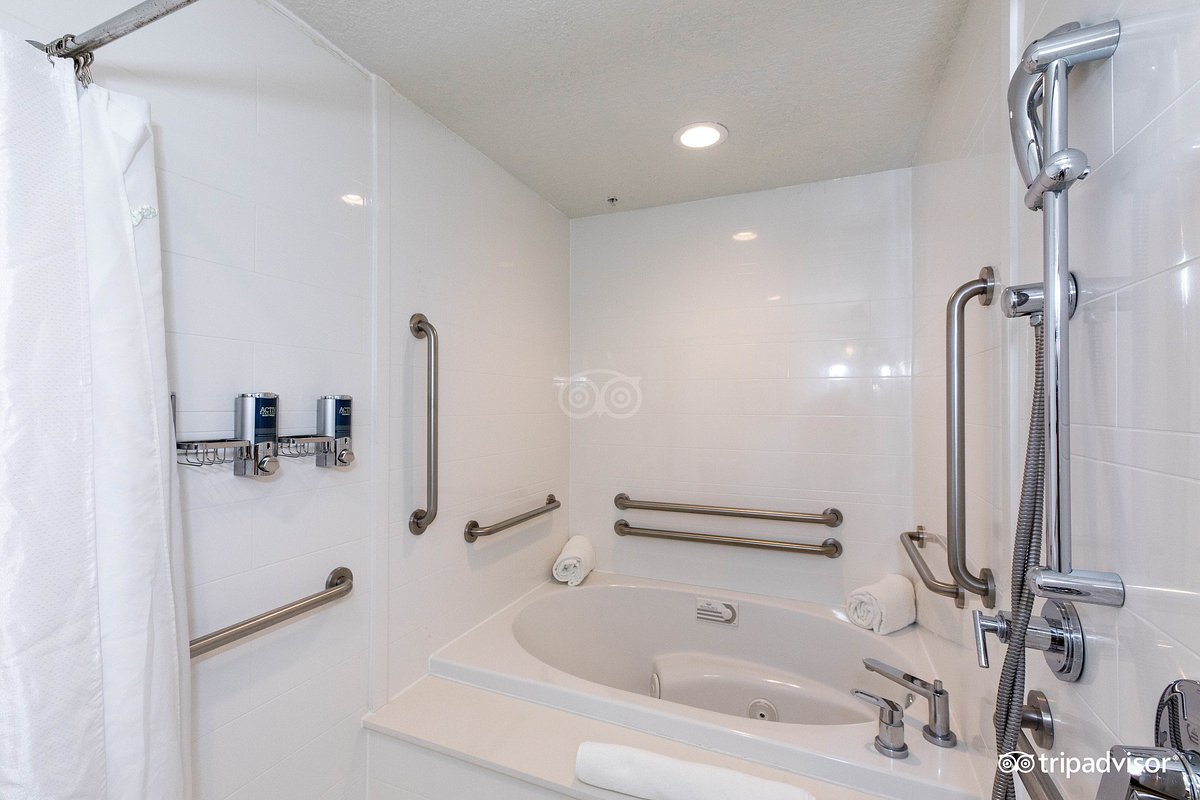 Four Points by Sheraton Jacksonville Beachfront