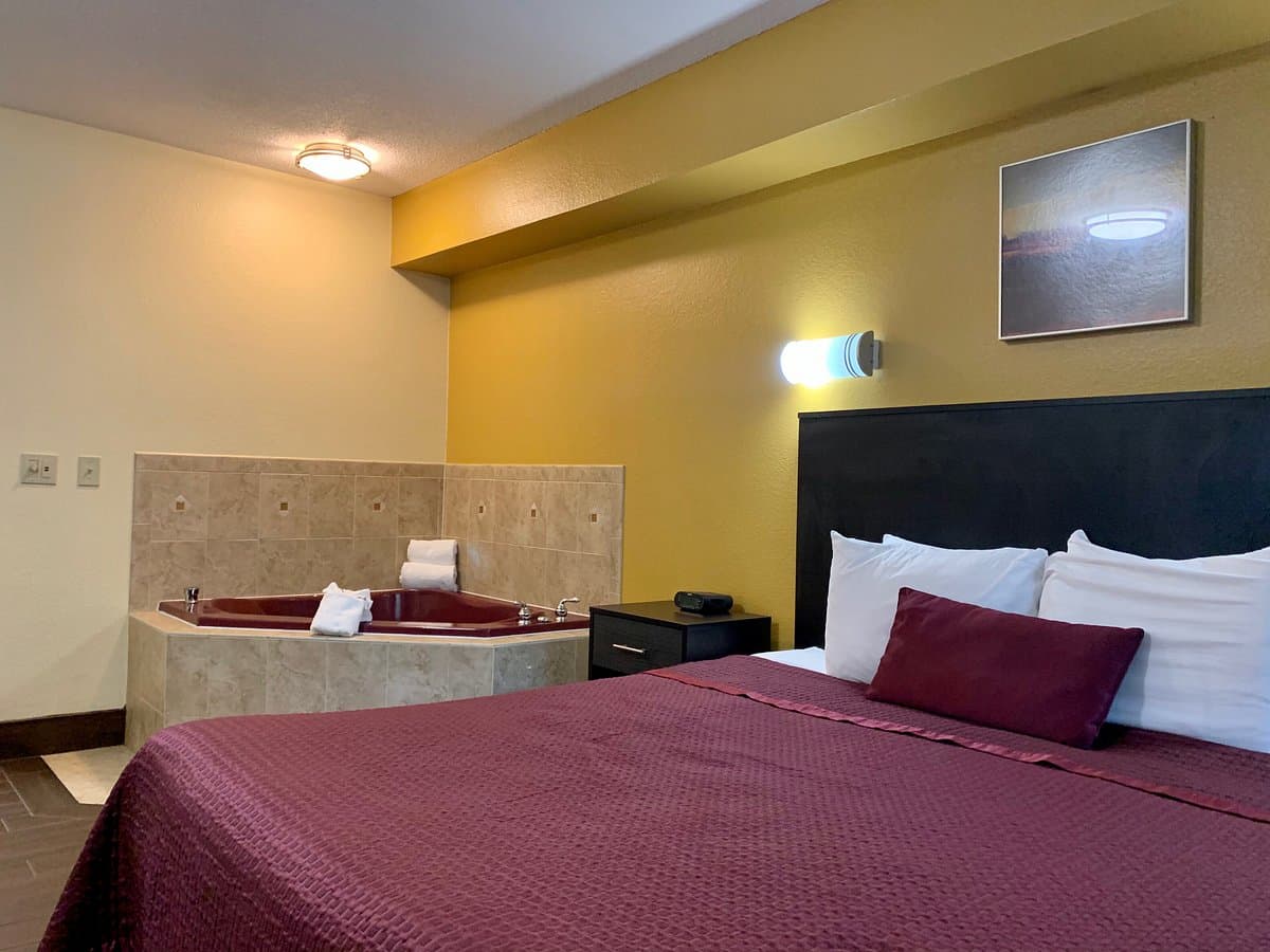 Executive Inn & Suites