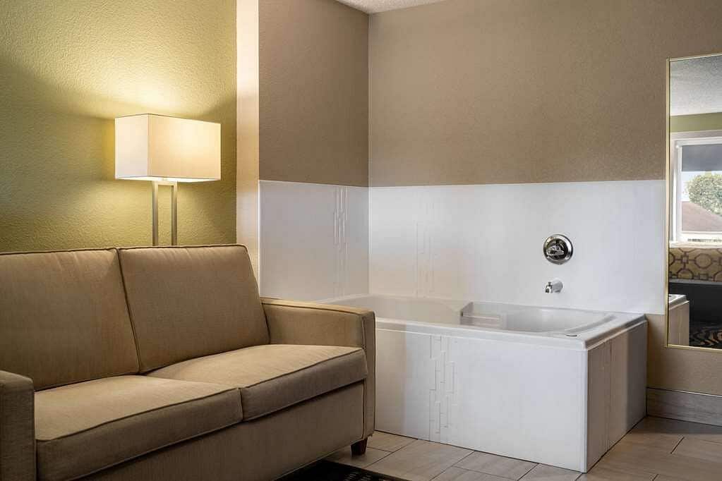 Baymont by Wyndham Georgetown