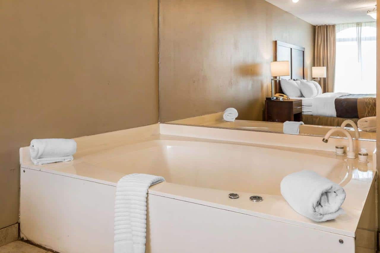 Comfort Inn & Suites Mishawaka-South Bend