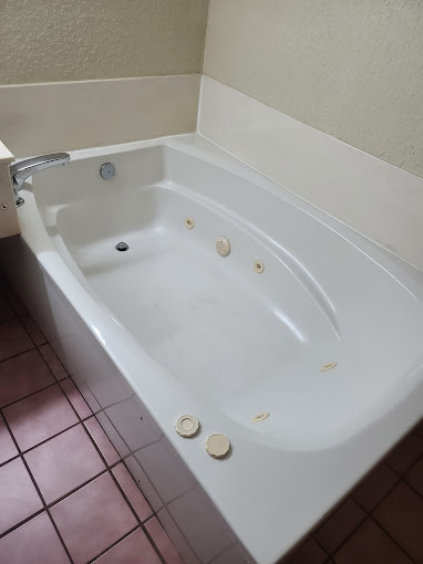 Bear Mount Inn & Suites