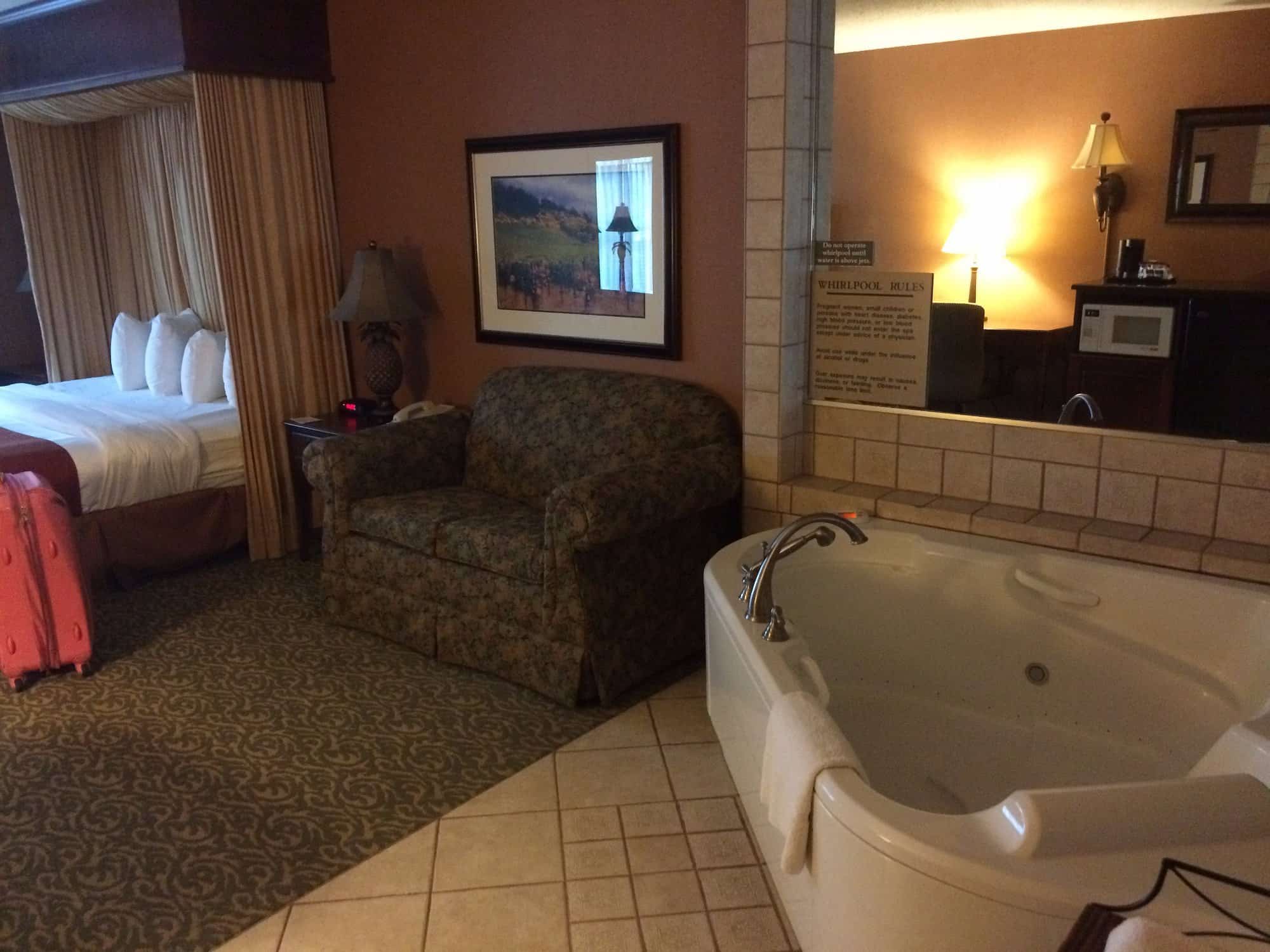 Country Inn & Suites by Radisson, Roanoke, VA
