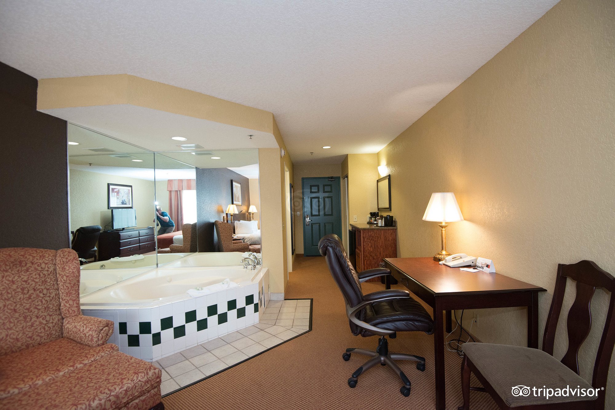 Country Inn & Suites by Radisson, Hot Springs, AR