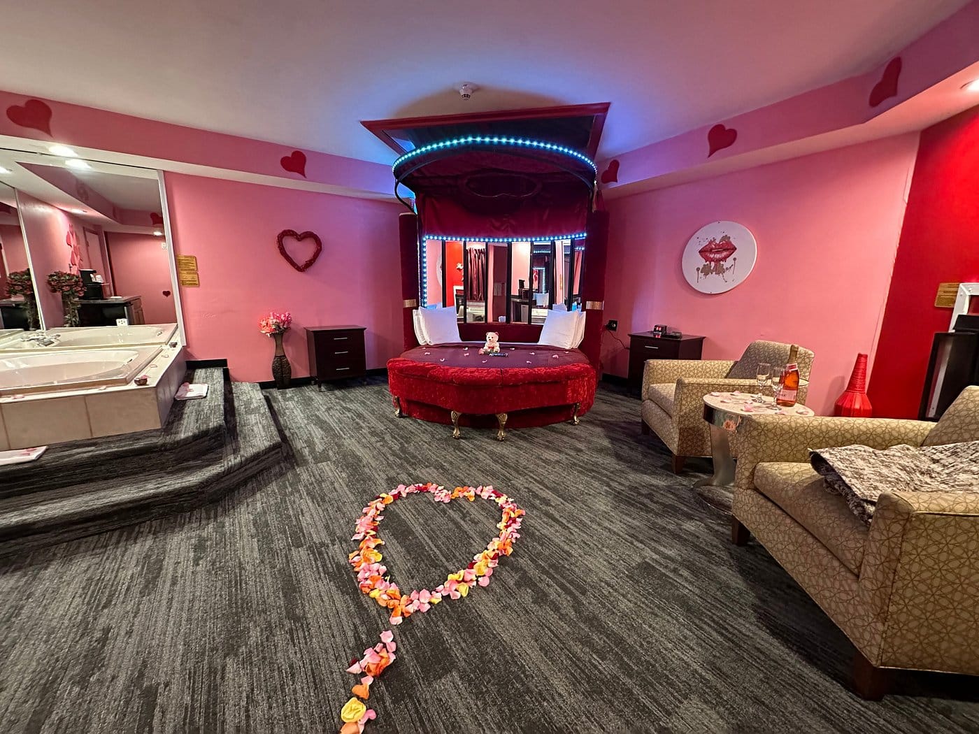 Inn of the Dove Romantic Luxury Suites with Jacuzzi & Fireplace at Harrisburg-Hershey, PA
