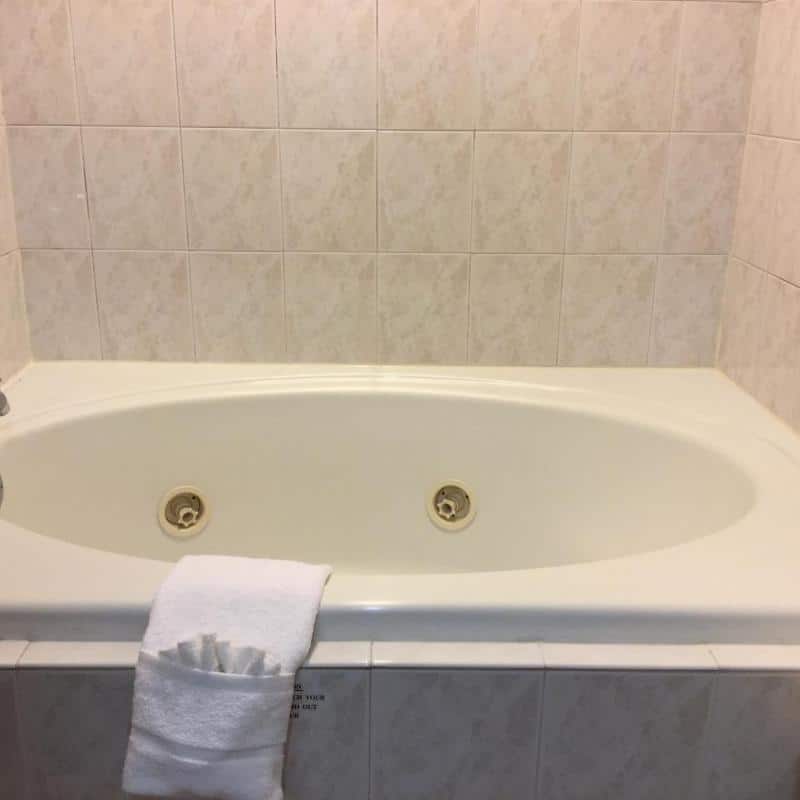 Americas Best Value Inn & Suites St. Louis