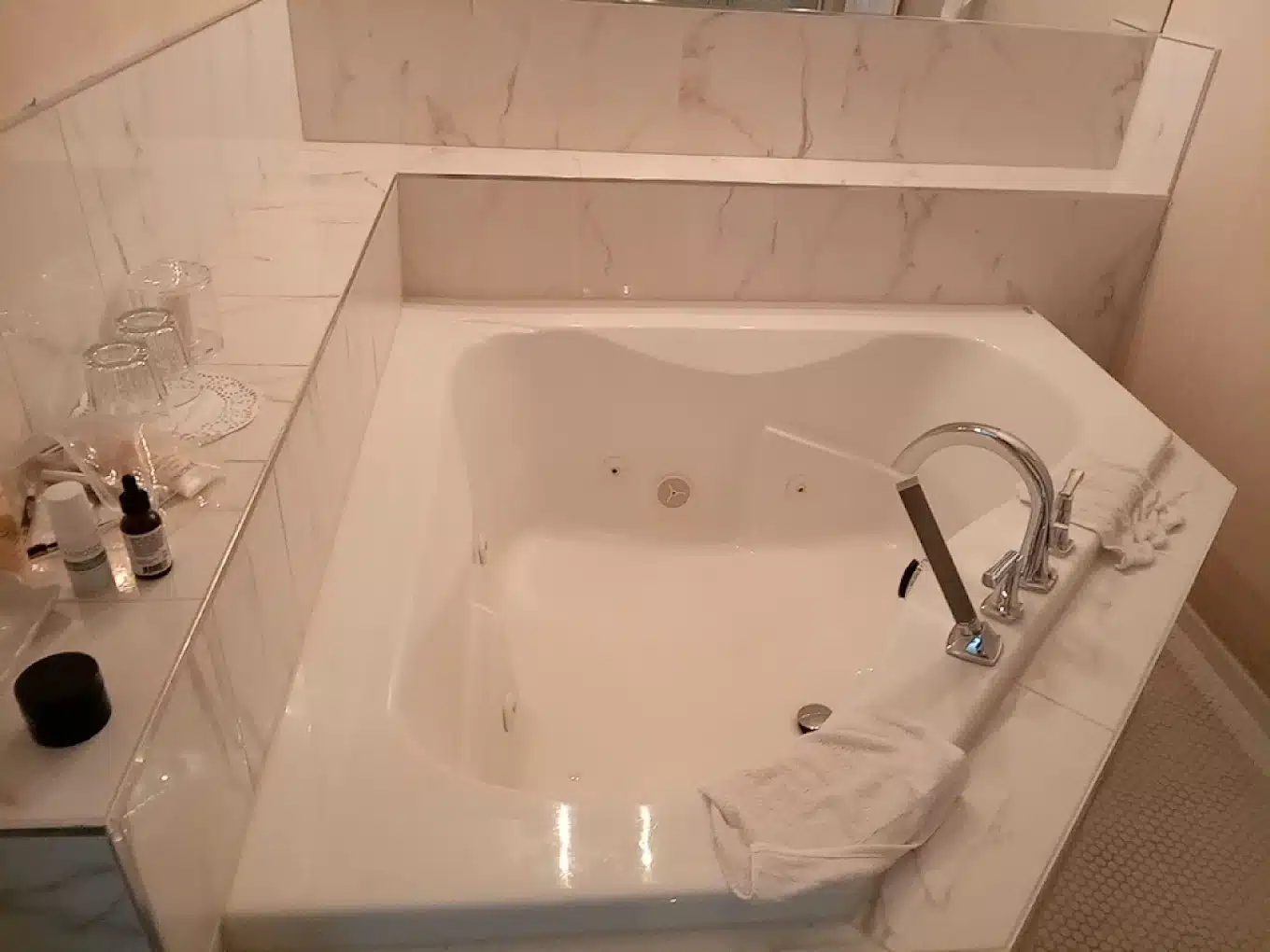 Akwaaba Mansion Bed & Breakfast