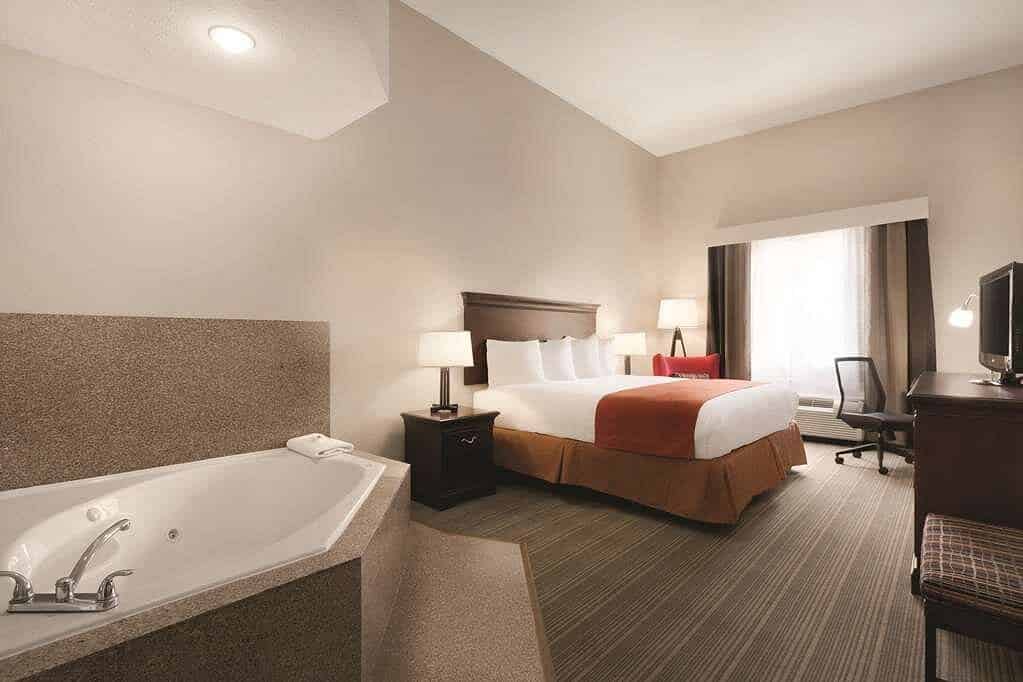 Country Inn & Suites by Radisson