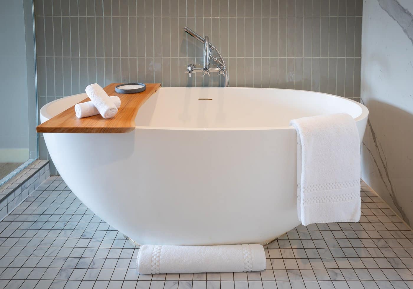 Delamar Traverse City has Jacuzzi suites
