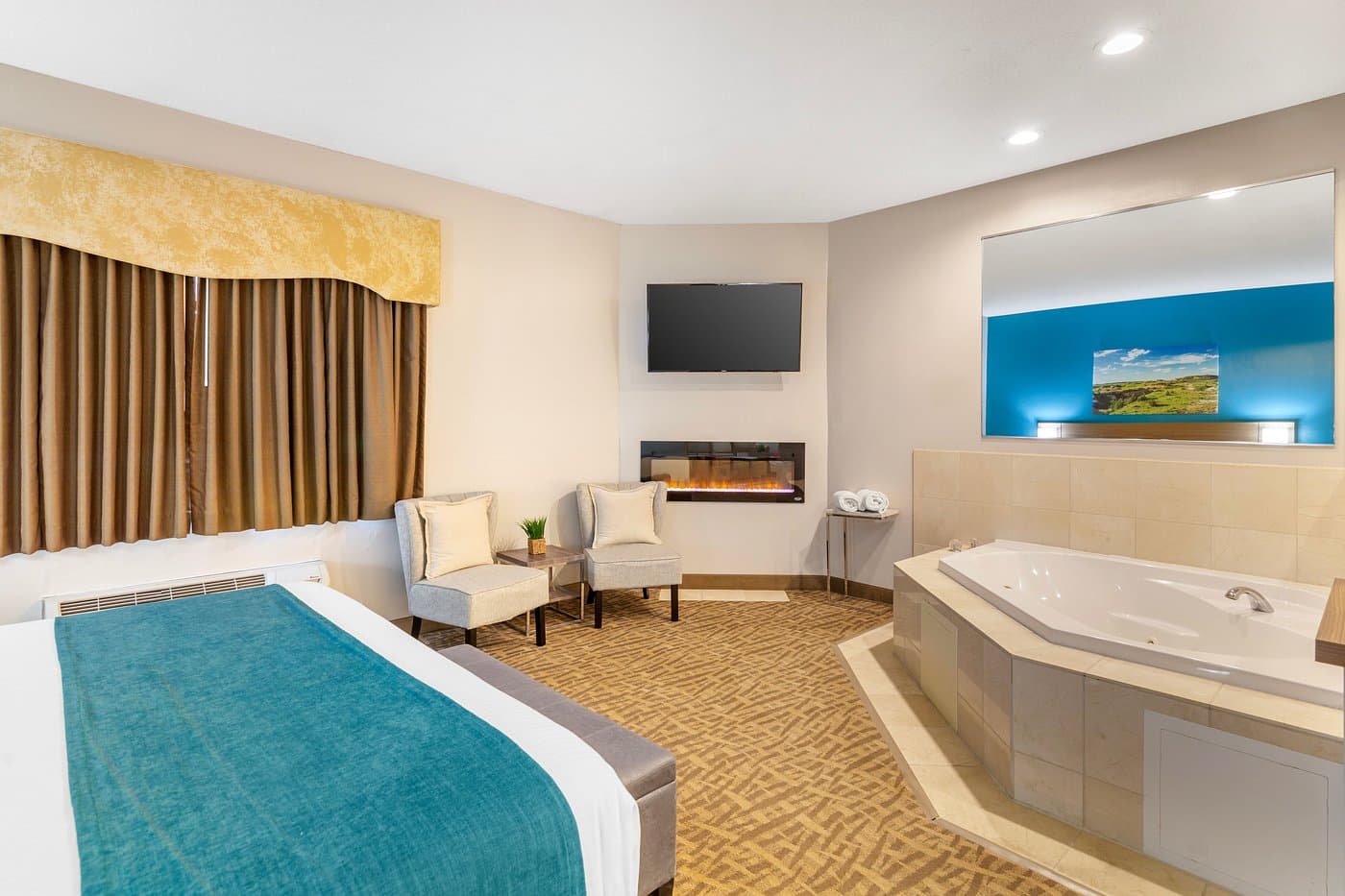 EverSpring Suites has Jacuzzi suites