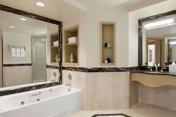 Hilton New York Times Square has Jacuzzi suites