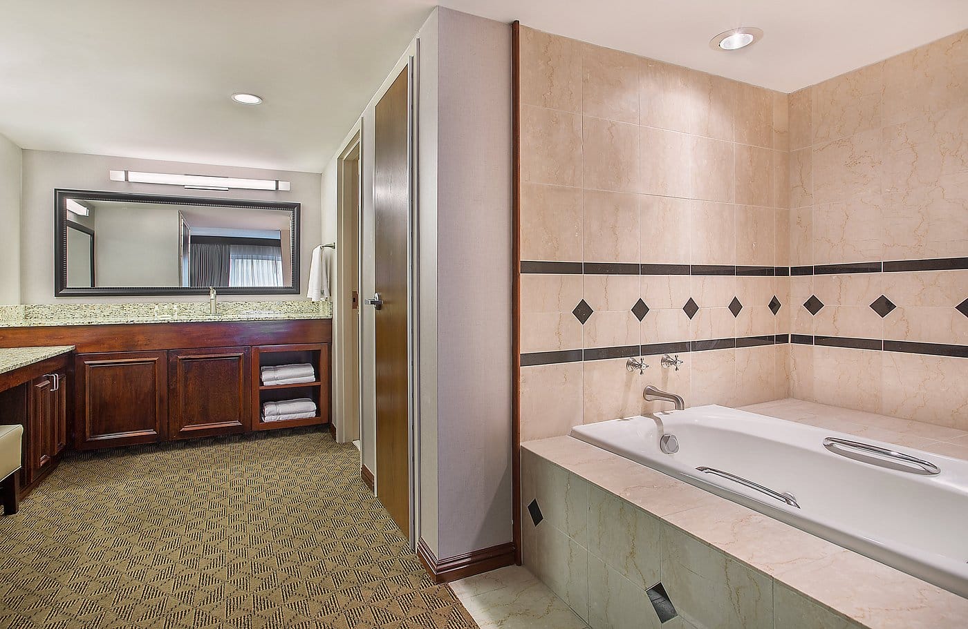 Holiday Inn University Plaza-Bowling Green