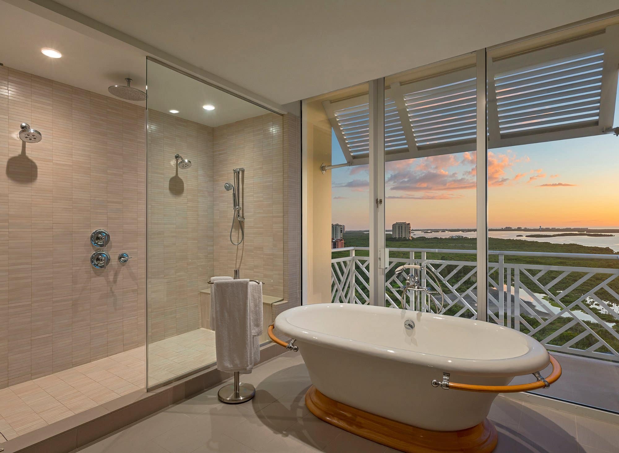 Hyatt Regency Coconut Point Resort And Spa has Jacuzzi suites
