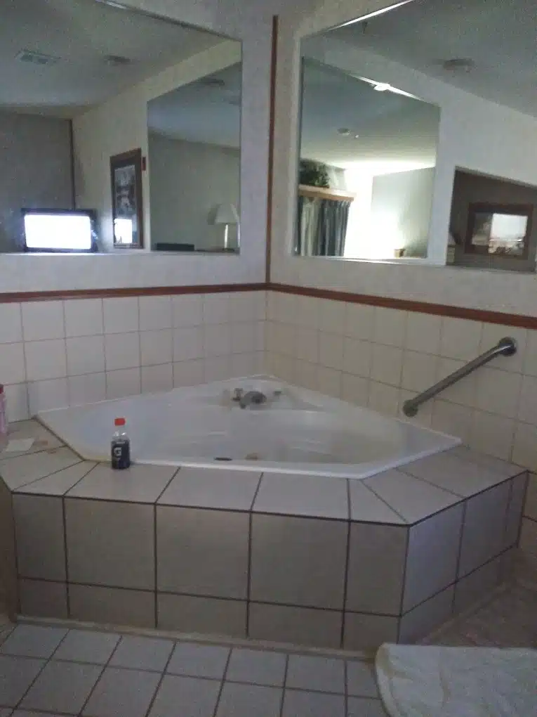 My Place Hotel - Bismarck