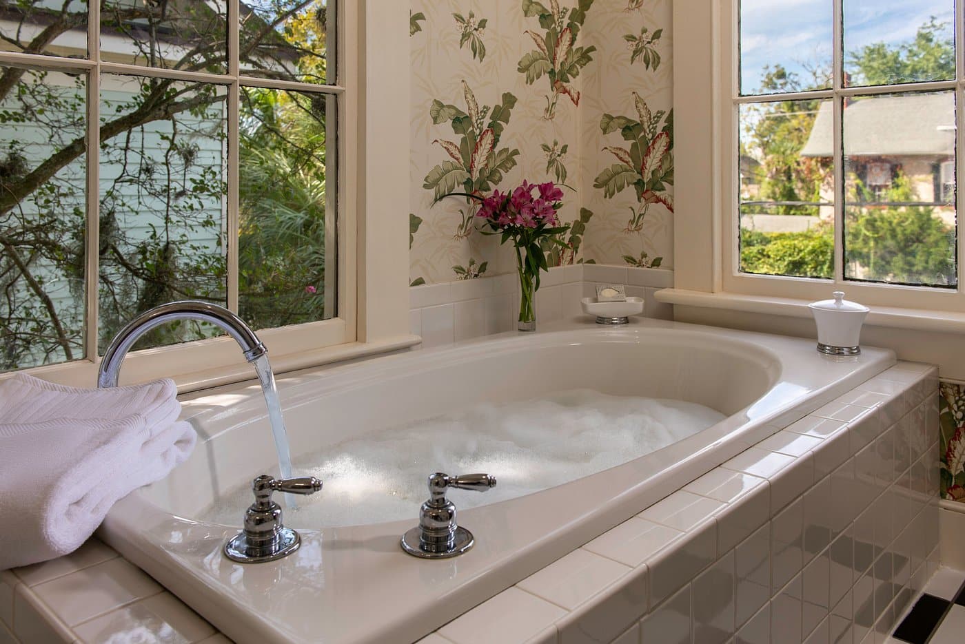 The Addison on Amelia Island has Jacuzzi suites