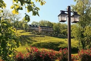 Missouri Hotels with Jacuzzi in Room