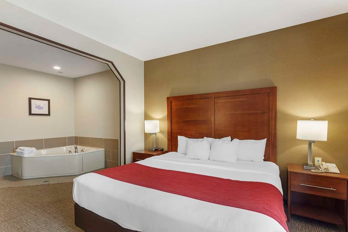 Comfort Inn & Suites