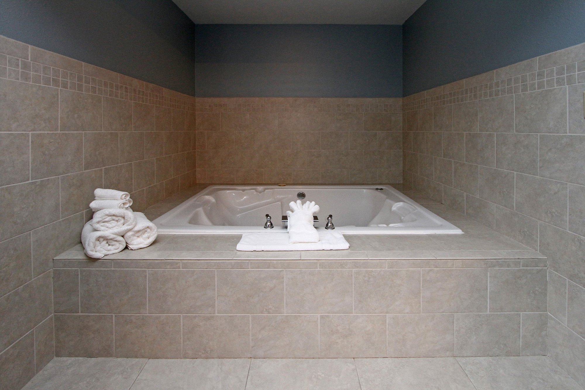 New Victorian Inn & Suites Norfolk