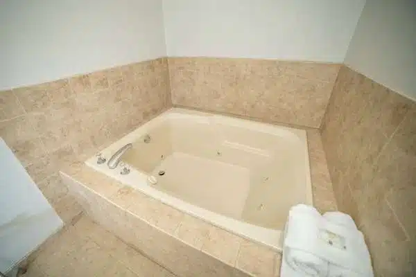 Quality Inn & Suites Watertown near Prairie Lakes Ice Arena has Jacuzzi suites