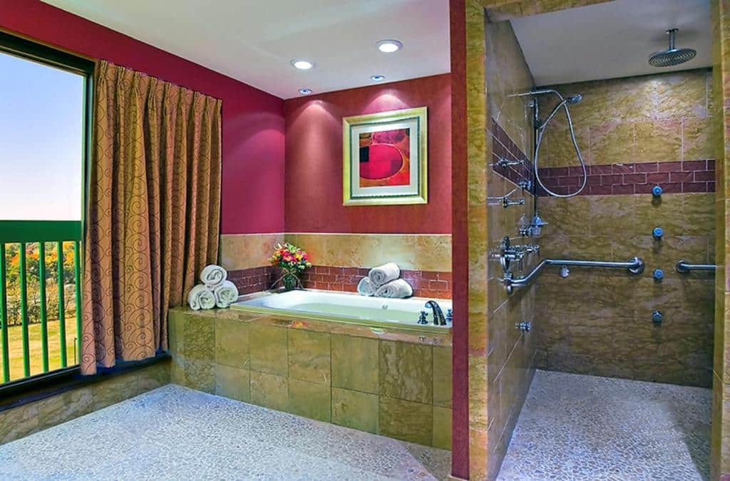 Embassy Suites by Hilton Nashville SE Murfreesboro has Jacuzzi suites