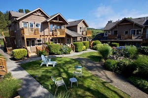 Cannon Beach Hotels with Jacuzzi in Room
