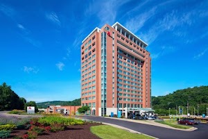 Morgantown Hotels with Jacuzzi in Room