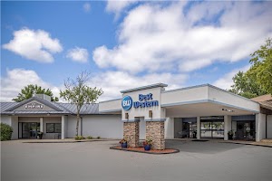 Rochester, MN Hotels with Jacuzzi in Room