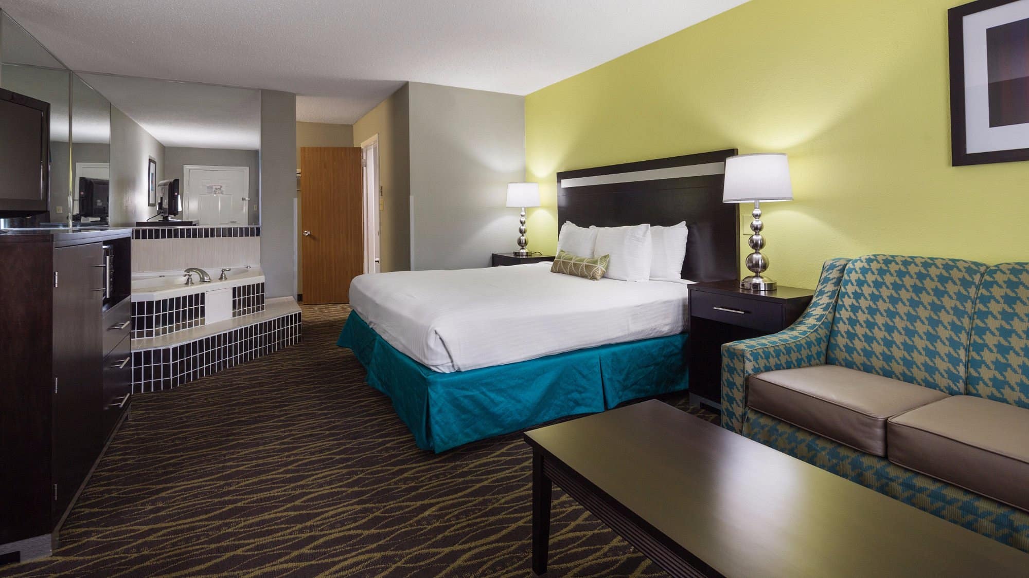 Best Western Inn Florence SC has Jacuzzi suites