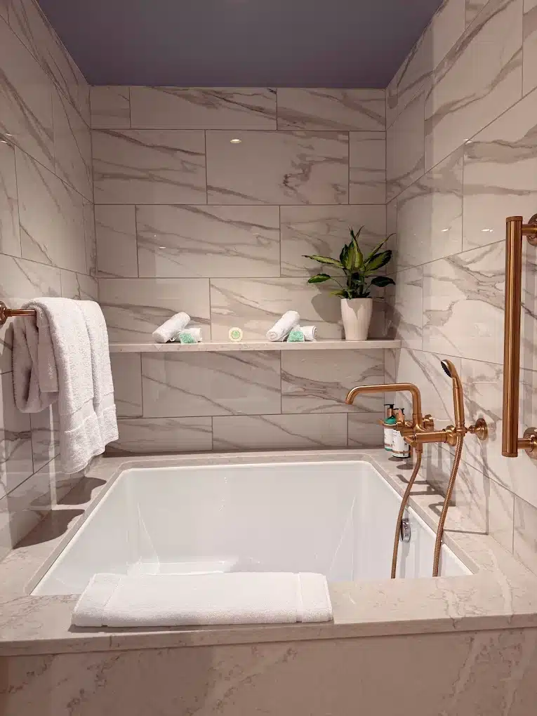 Delamar Mystic has suite with private spa tub